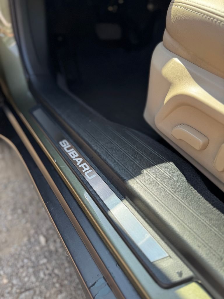 Used 2016 Wilderness Green Metallic Subaru 2.5i image 14