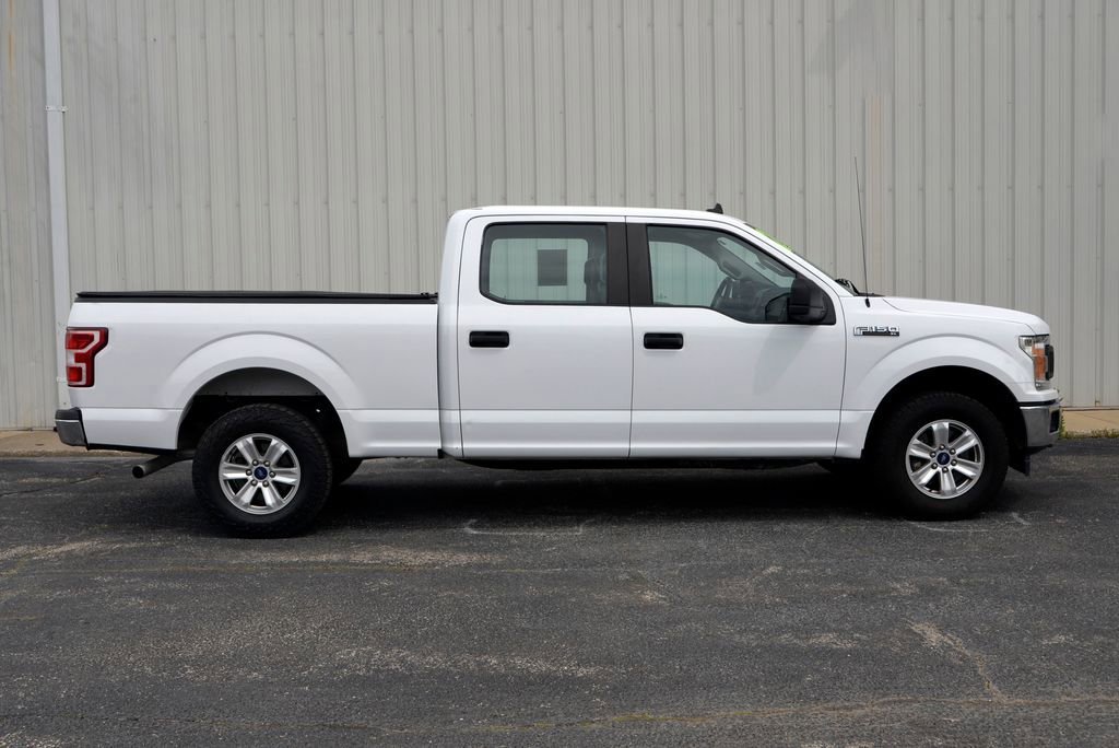 Used 2020 White Ford XL image 9