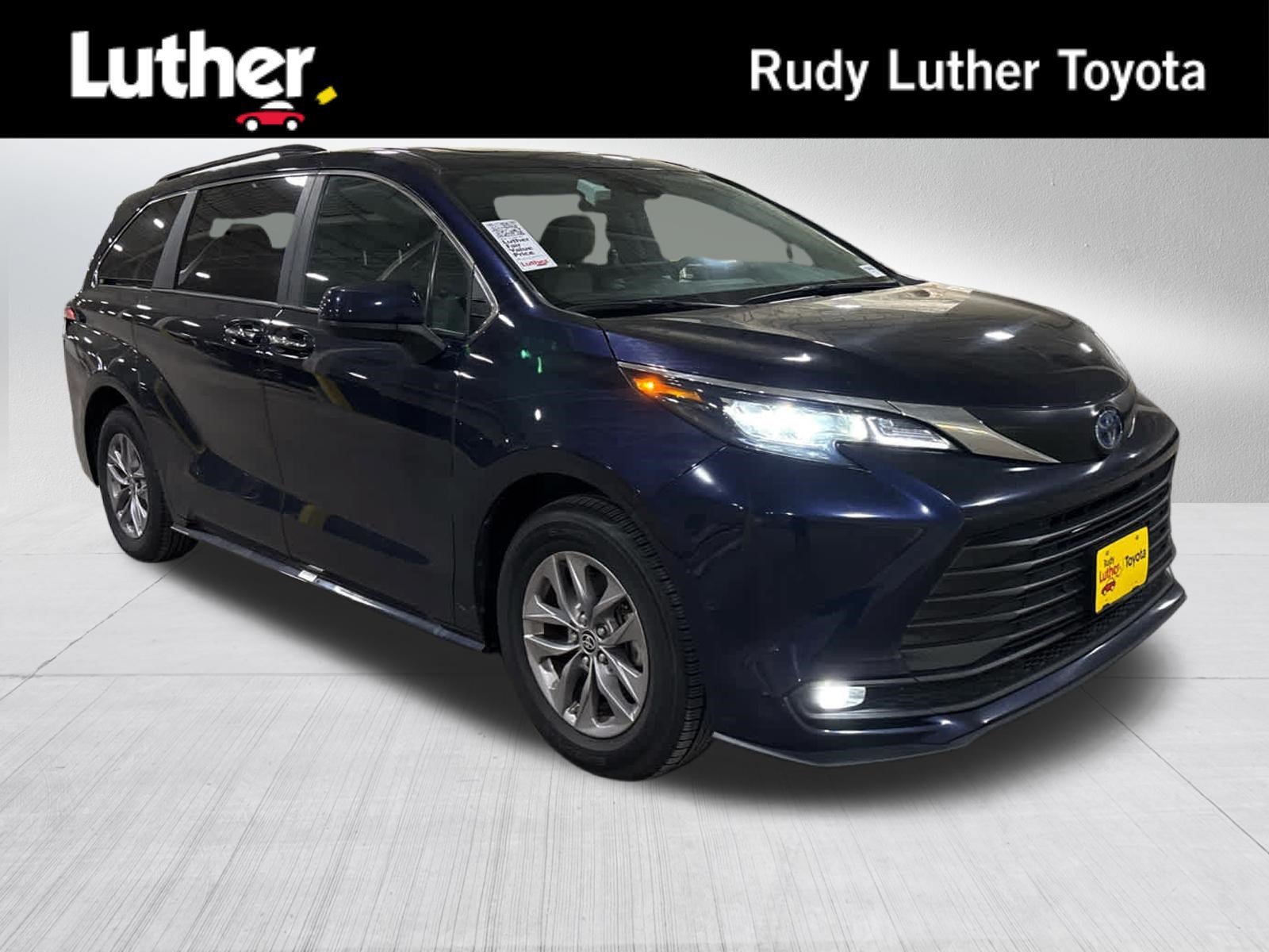 2025 Toyota Sienna