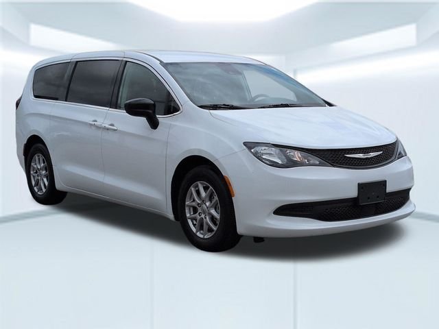 Used 2024 White Chrysler LX image 8