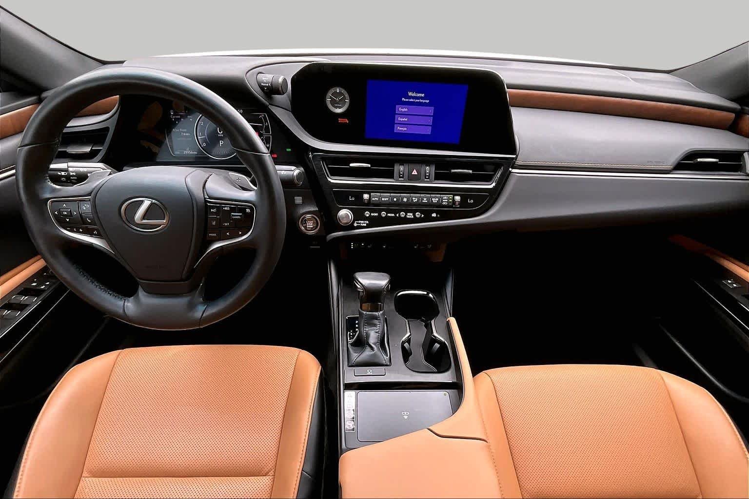 Used 2023 Eminent White Pearl Lexus  image 16