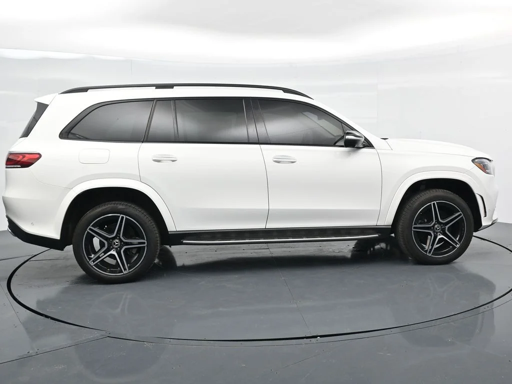 Used 2022 White Mercedes-Benz GLS 450 image 8