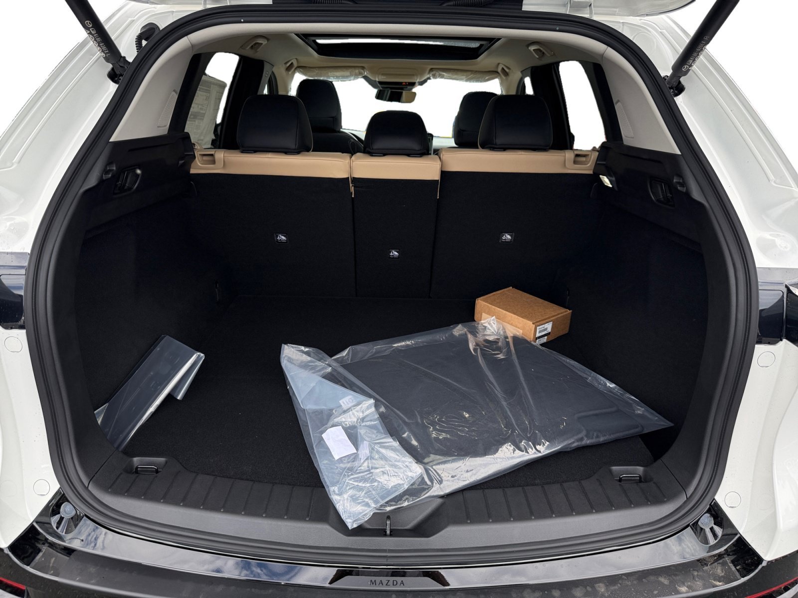 New 2026 Rhodium White Metallic Mazda 2.5 S Premium Plus image 17