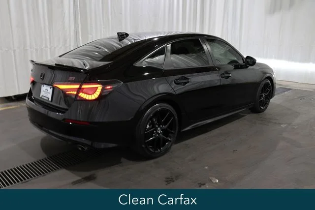 Used 2022 Black Honda Si image 3