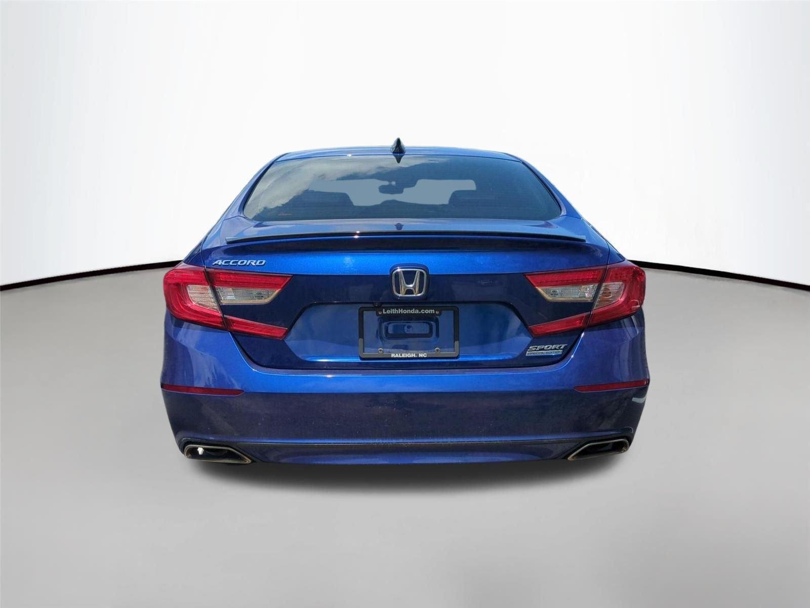 Used 2022 Still Night Pearl Honda Sport SE image 5