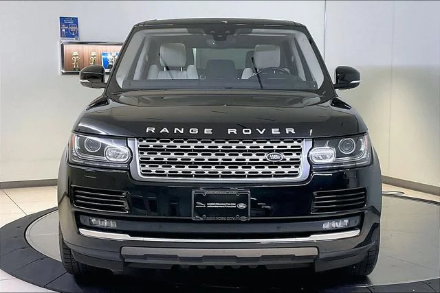 Used 2017 Black Land Rover 5.0L V8 Supercharged image 2