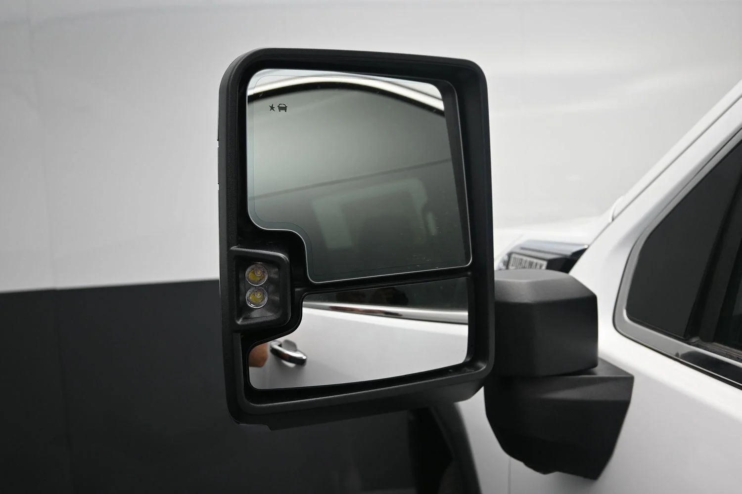 New 2026 Summit White GMC SLT image 23