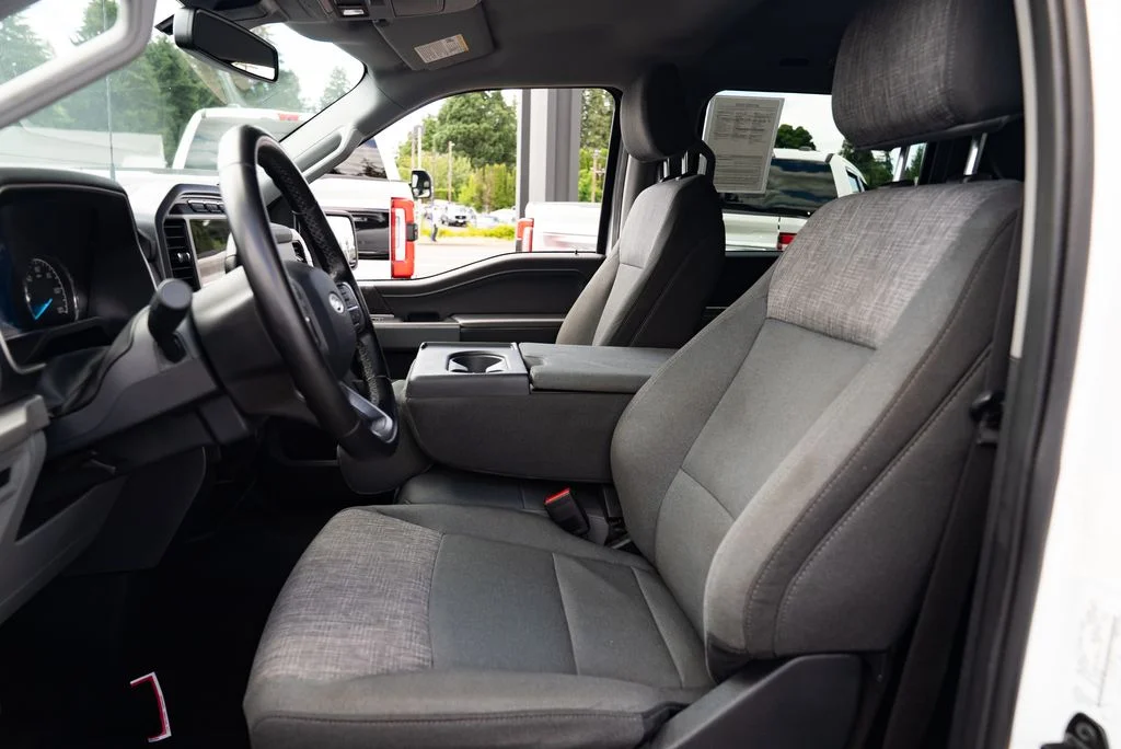 Used 2023 White Ford XLT image 20