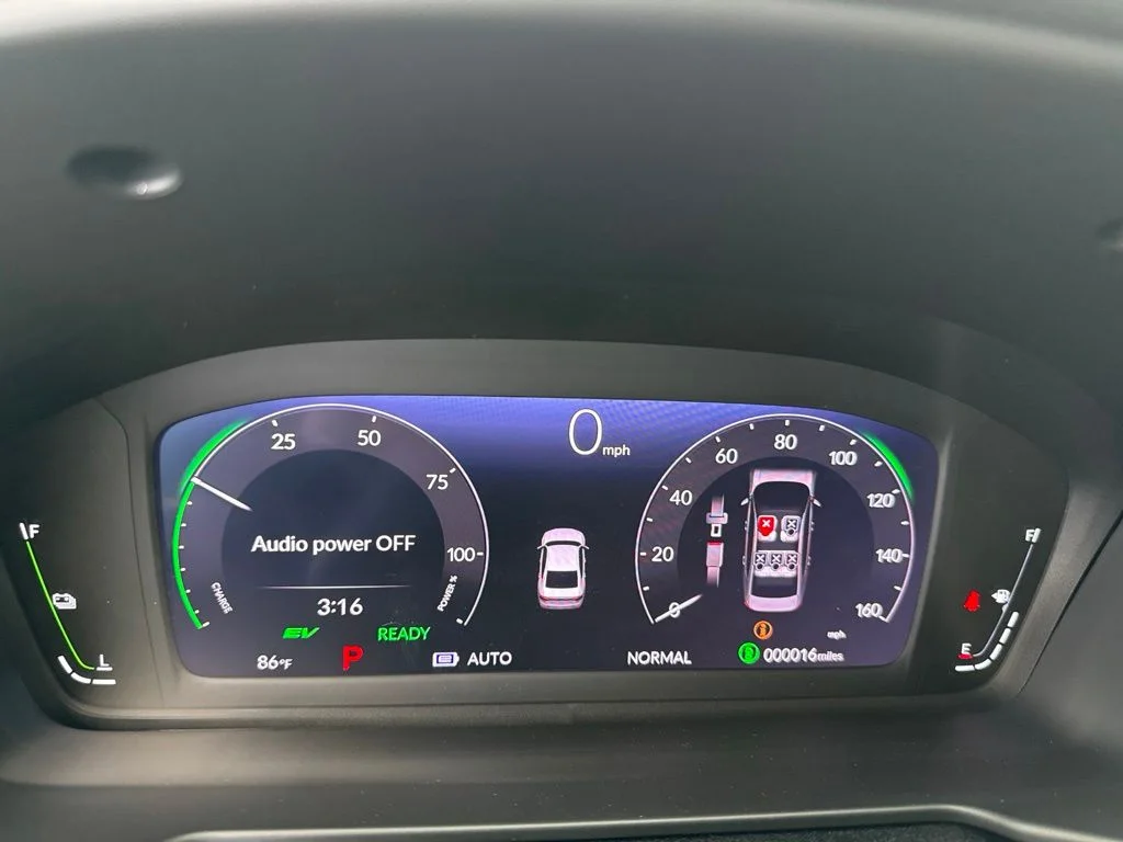New 2026 Urban Gray Pearl Honda Touring image 25