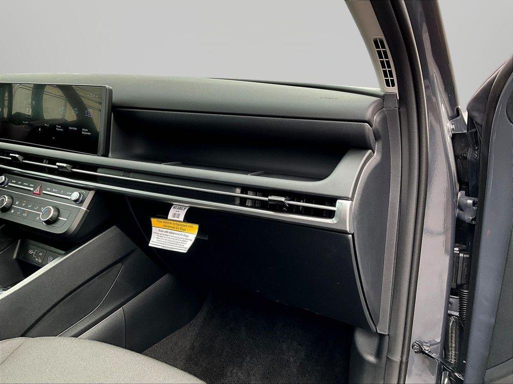 New 2026 Gray Hyundai SE FWD image 23