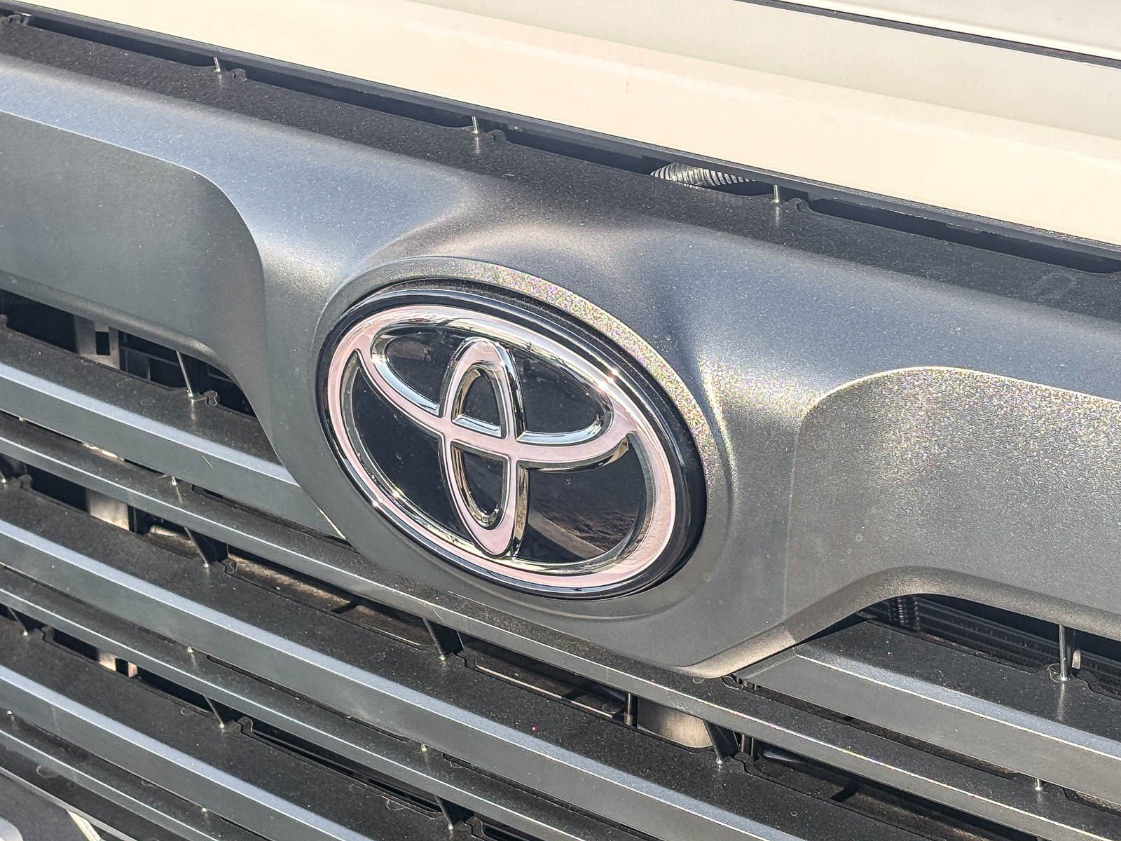 New 2026 Ice Cap Toyota  SR5 image 9