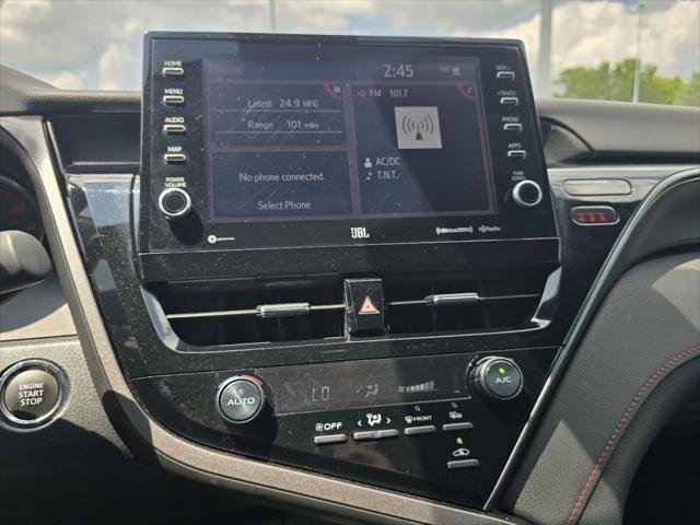 Certified Used 2022 MID BLK/WIND CHILL Toyota  image 27