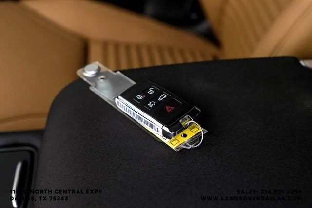 2026 Land Rover Discovery Gemini Edition - Photo 52