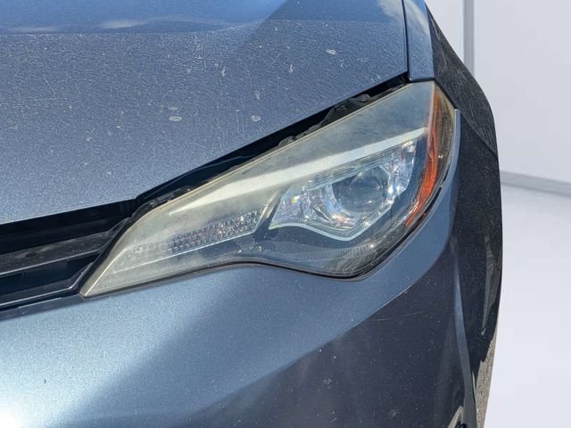 Used 2017 Silver Toyota LE image 6