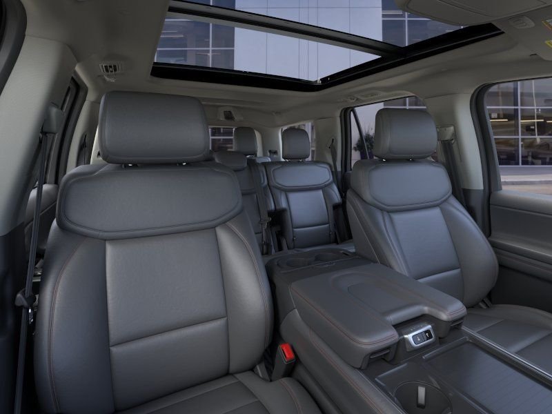 2025 Ford Expedition Active - Photo 10