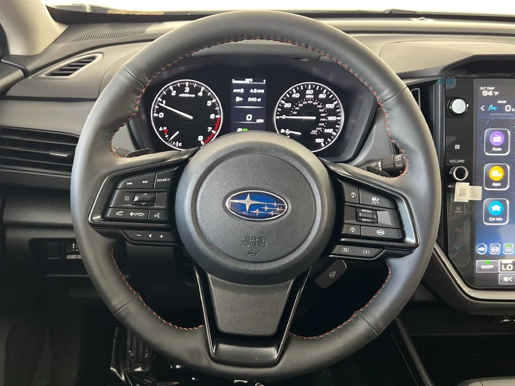 New 2026 CRYSTAL WHITE PEARL Subaru Limited image 17
