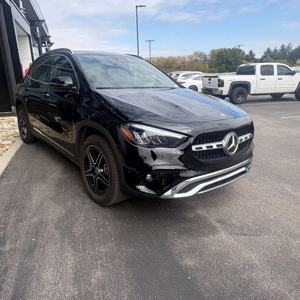 Used 2026 Night Black Mercedes-Benz GLA 250 image 4