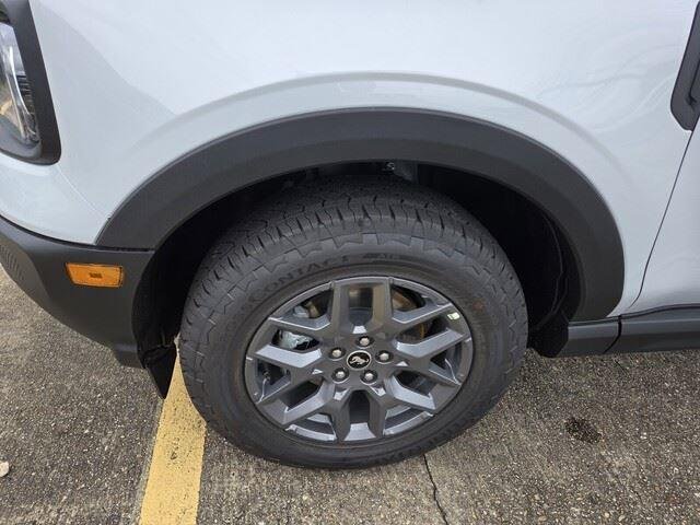 New 2026 Space White Metallic Ford Big Bend® image 11