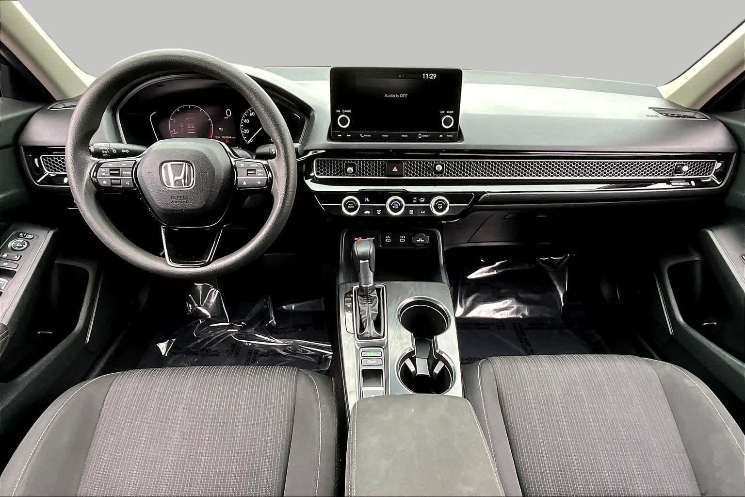 Used 2025  Honda LX image 13