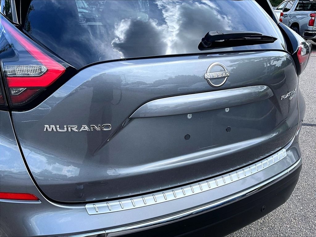 Certified Used 2023 Gray Nissan Platinum image 28