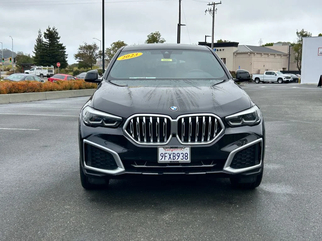 Used 2023 Black BMW xDrive40i image 8