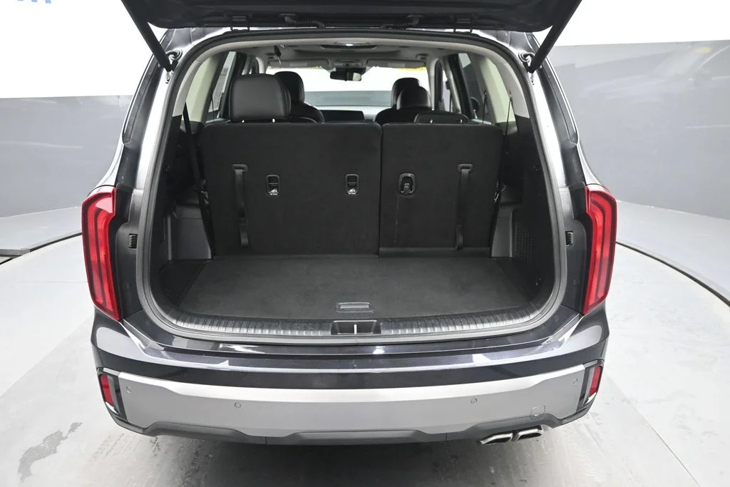 Used 2025 Gray Kia S image 11