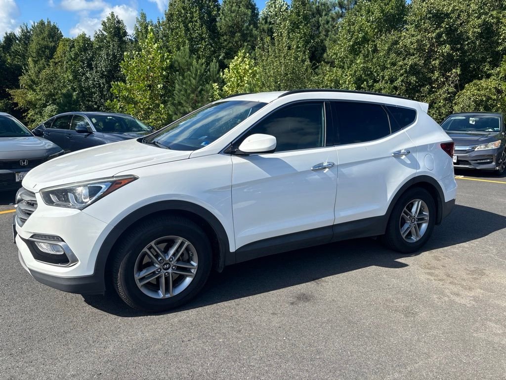 2017 Hyundai Santa Fe Sport 2.4L FWD photo
