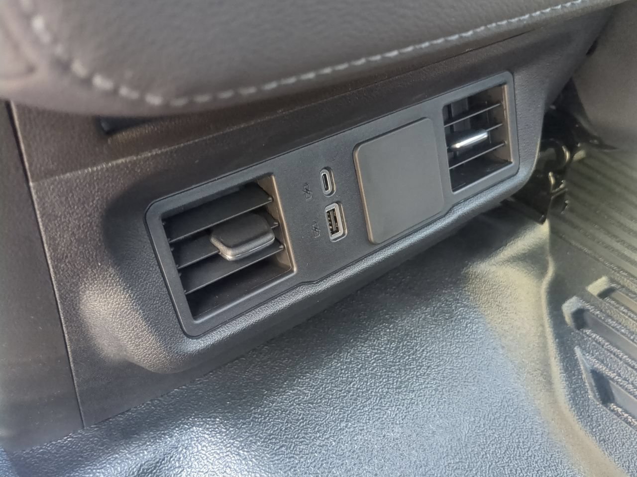 2026 GMC Sierra 1500 Pro - Photo 20