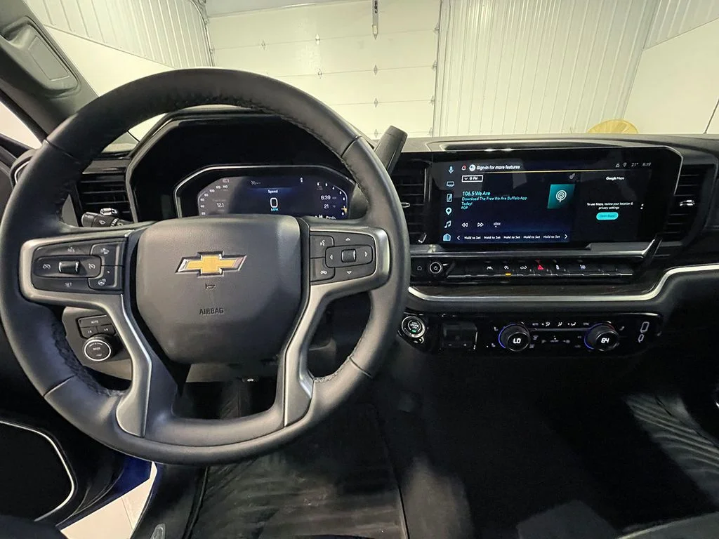 Used 2026 Blue Chevrolet LT image 34
