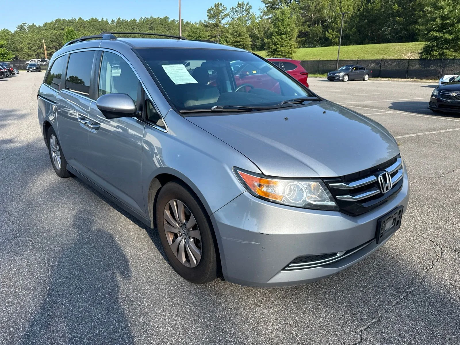 Used 2017 Silver Honda SE image 1