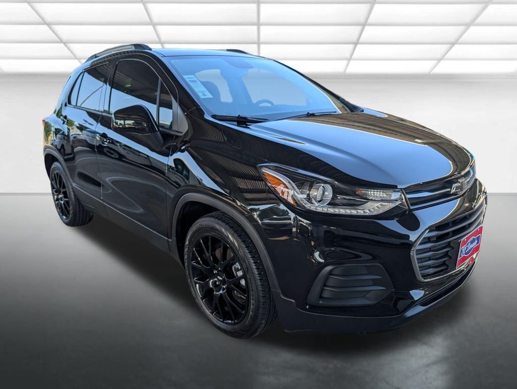 2022 Chevrolet Trax LT's photo