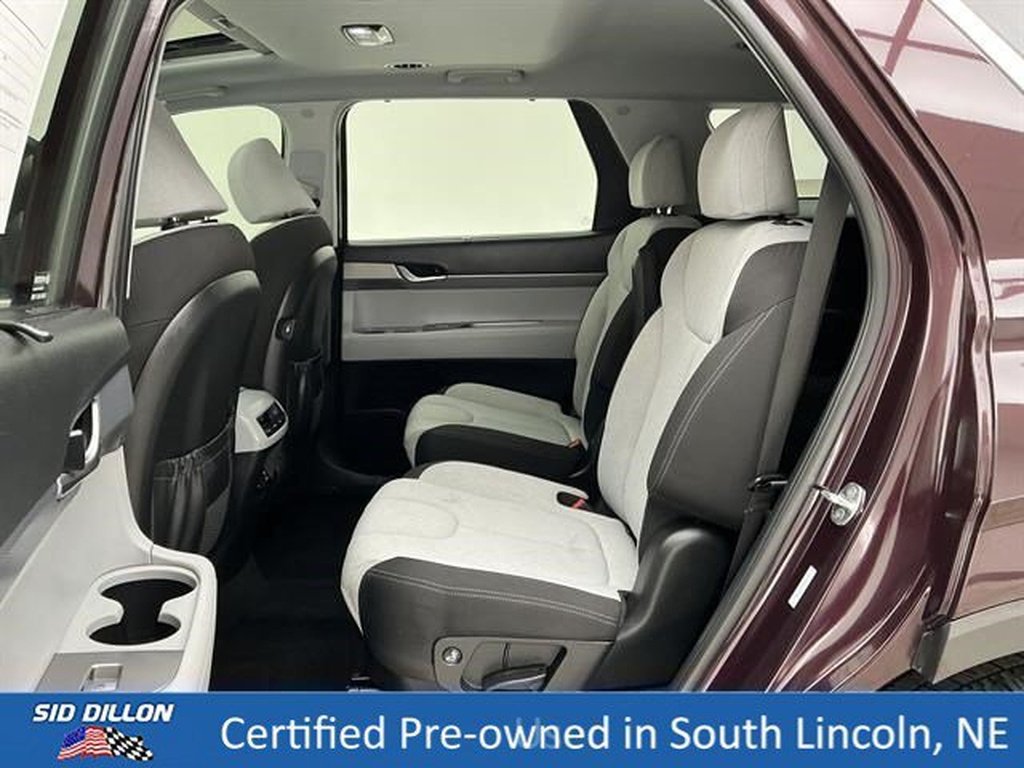 Used 2021 Sierra Burgundy Hyundai SEL image 19