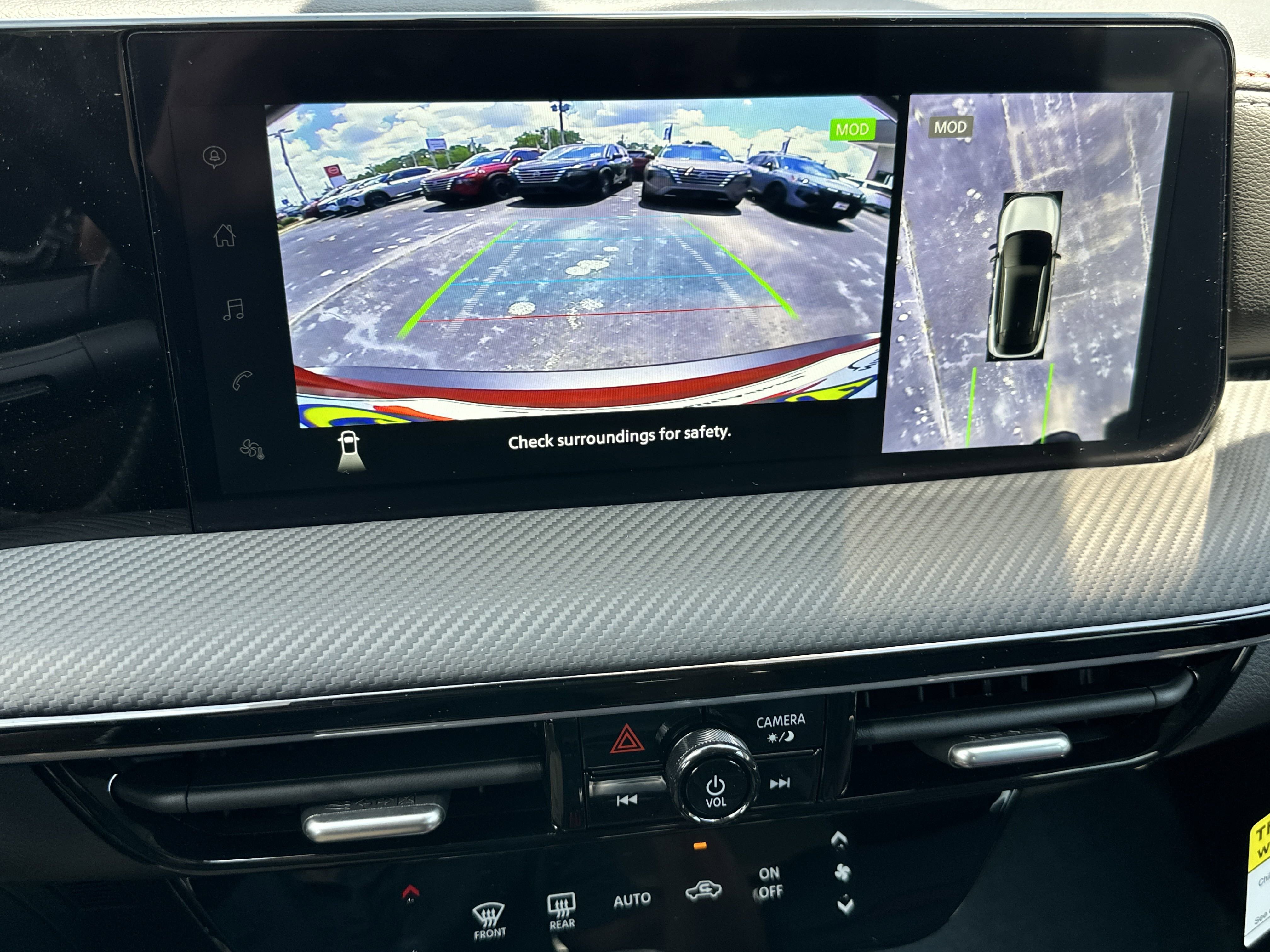 2025 Nissan Kicks SR - Photo 25