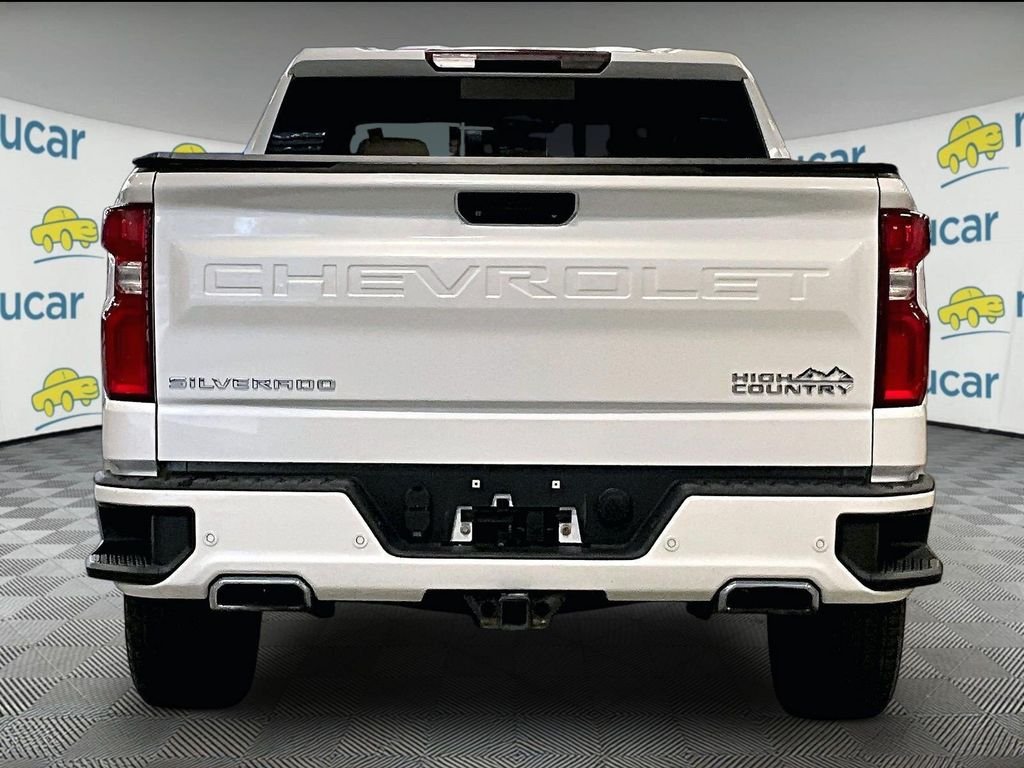 Used 2019 White Chevrolet High Country image 5