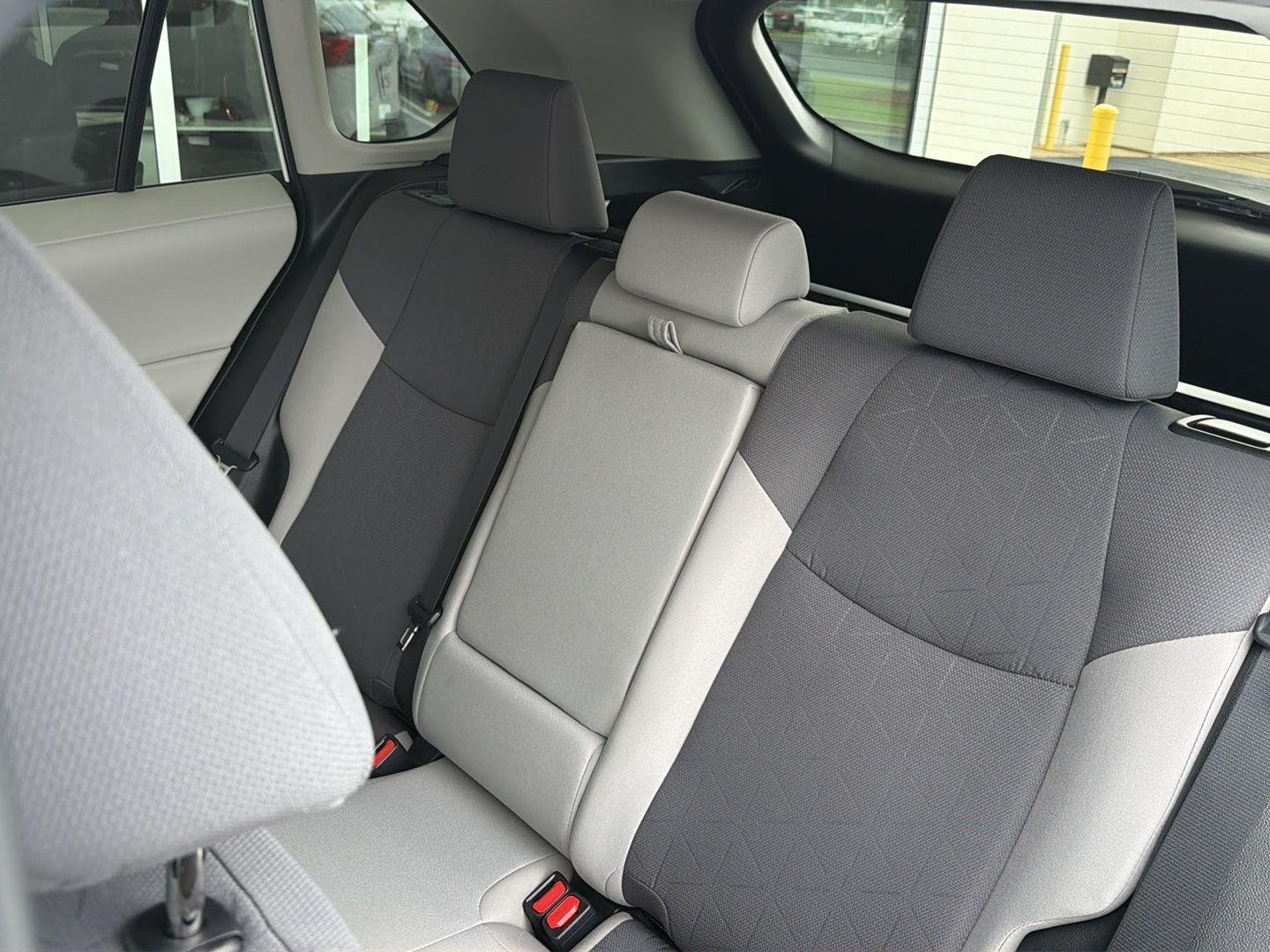 Used 2024 Ice Cap Toyota XLE image 31