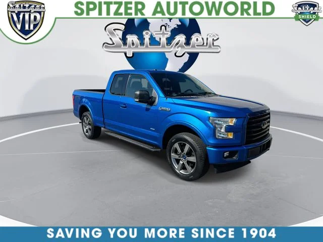 Used 2016 Blue Ford XLT image 2