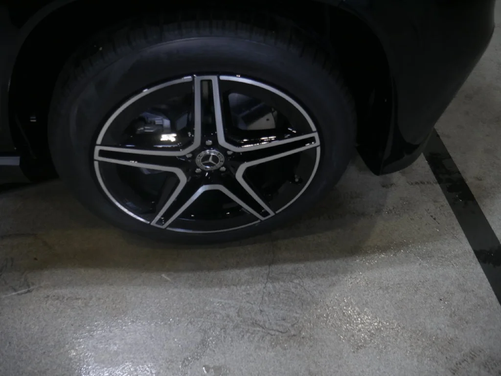 New 2026 Obsidian Black Metallic Mercedes-Benz GLS 450 image 14