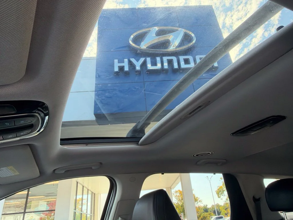 Used 2024 Black Hyundai XRT image 21