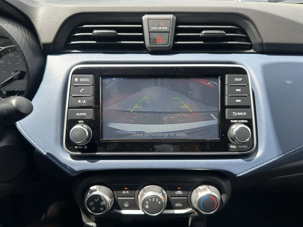 2025 Nissan Versa Sedan SV - Photo 15