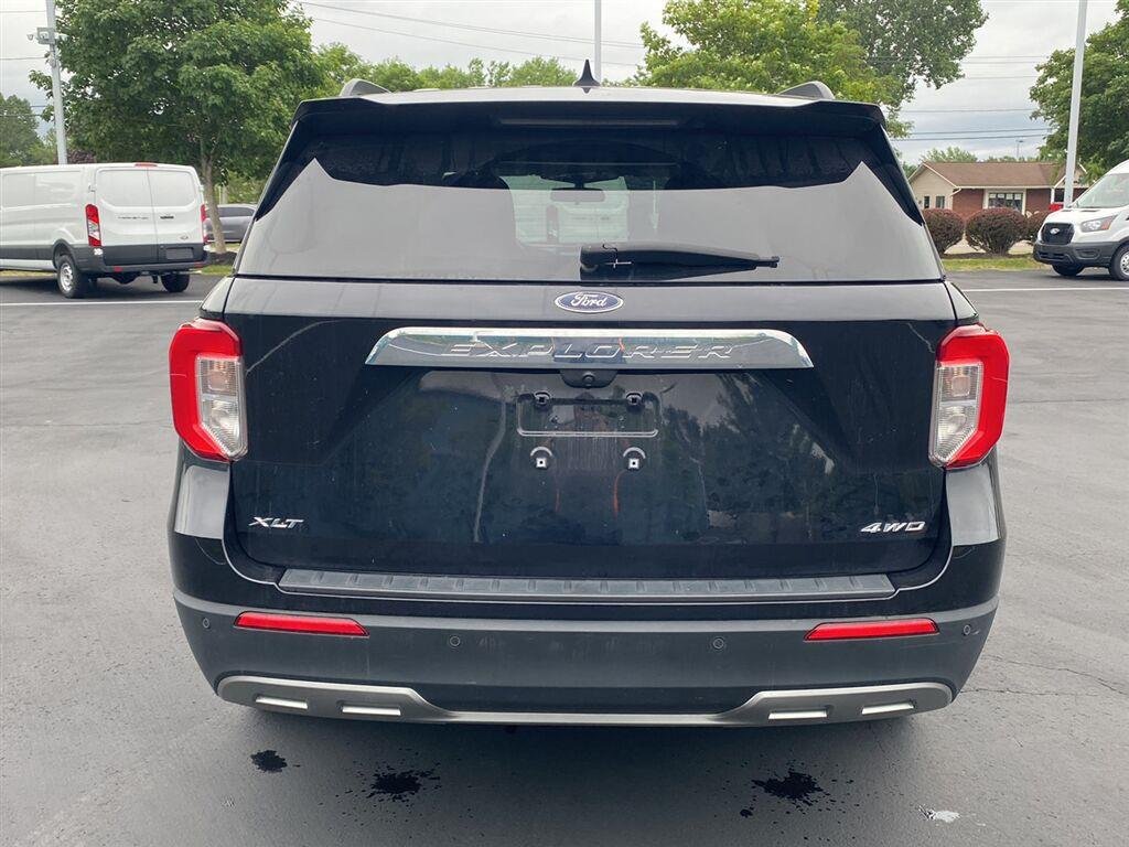 Used 2022 Agate Black Ford XLT image 9