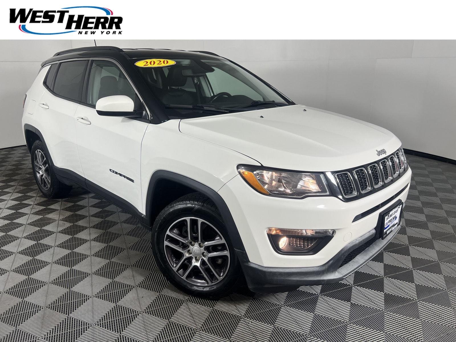 Used 2020 White Clearcoat Jeep Latitude image 1