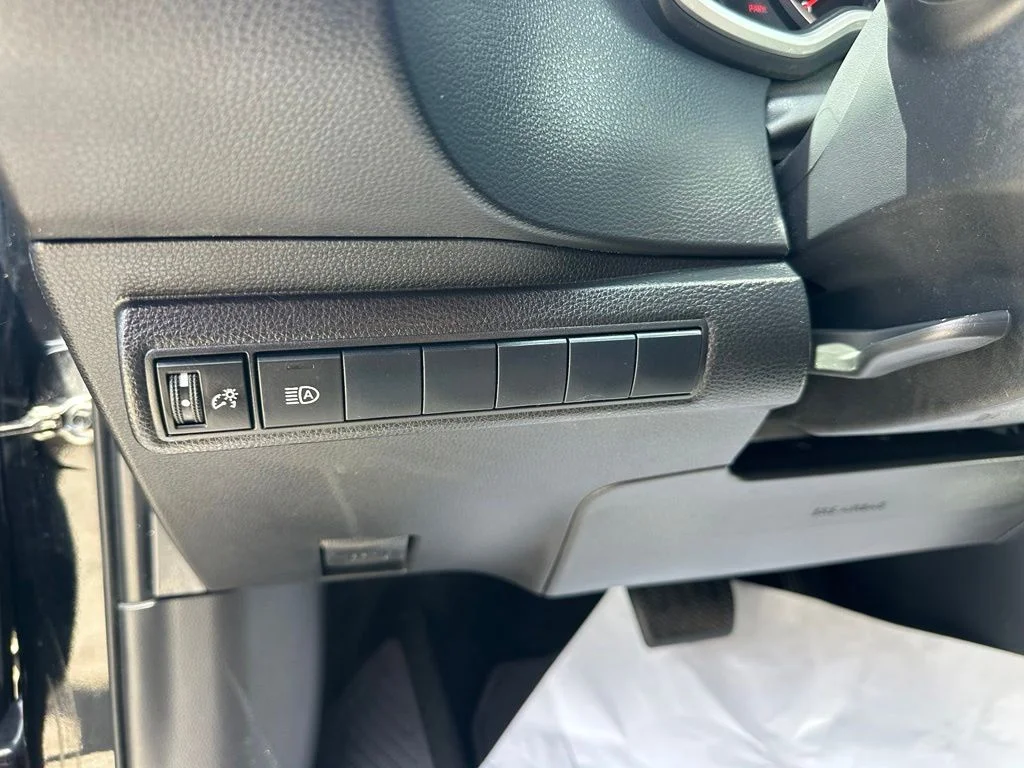 2020 Toyota Corolla Hatchback Nightshade - Photo 15