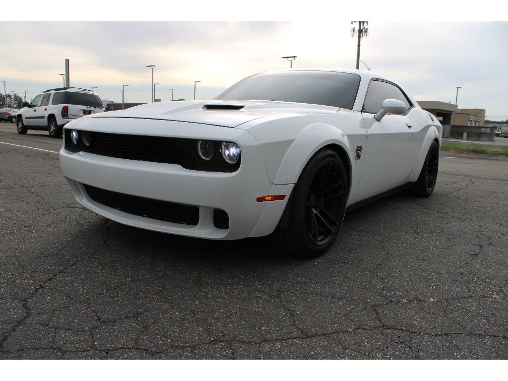 2019 Dodge Challenger R/T Scat Pack photo 3
