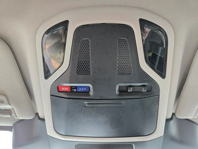 Used 2025 Silver Subaru Premium image 27