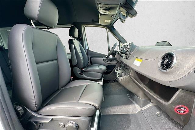 New 2026 Arctic White Mercedes-Benz  image 51