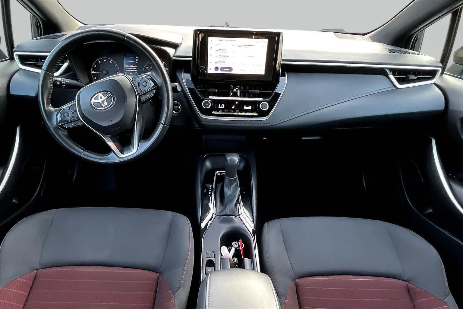 Certified Used 2025 Midnight Black Metallic Toyota SE image 15