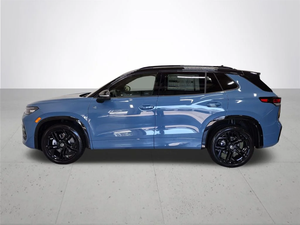New 2026 Blue Volkswagen SE R-Line Black image 9