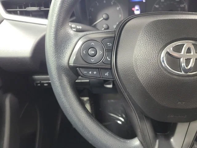 Used 2024 Ice Cap Toyota LE image 21