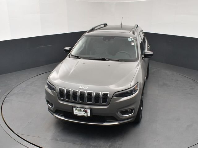 Used 2022 Gray Jeep Limited image 14