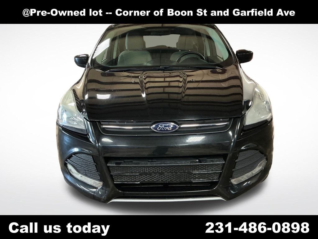 Used 2013 Black Ford SE image 8
